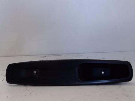 COMMANDE LEVE-GLACE PORTE AVD RENAULT MEGANE III 2008-