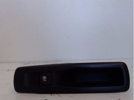 COMMANDE LEVE-GLACE PORTE ARG RENAULT MEGANE III 2008-