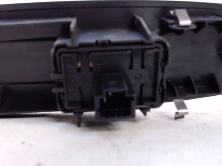 COMMANDE LEVE-GLACE PORTE AVD RENAULT MEGANE III 2008-