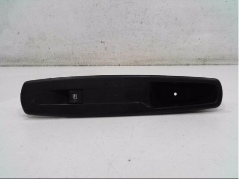 COMMANDE LEVE-GLACE PORTE AVD RENAULT SCENIC III 2009-