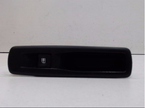 COMMANDE LEVE-GLACE PORTE ARD RENAULT MEGANE