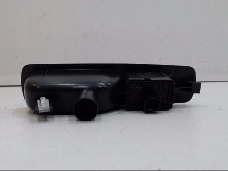 COMMANDE LEVE-GLACE PORTE ARG RENAULT MEGANE