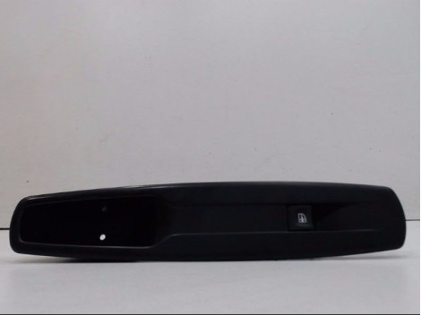 COMMANDE LEVE-GLACE PORTE AVD RENAULT MEGANE