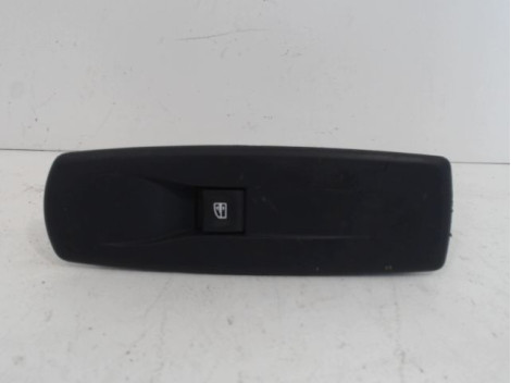 COMMANDE LEVE-GLACE PORTE AVD RENAULT LAGUNA