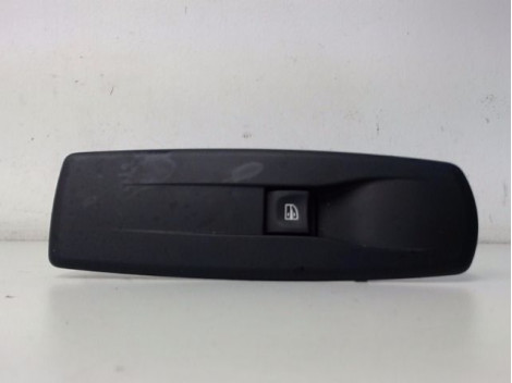 COMMANDE LEVE-GLACE PORTE AVD RENAULT MEGANE III CPE -08