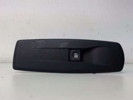 COMMANDE LEVE-GLACE PORTE AVD RENAULT MEGANE III CPE -08