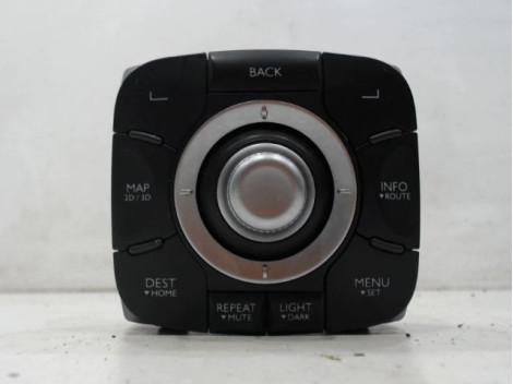 COMMANDE GPS RENAULT MEGANE