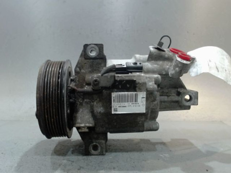 COMPRESSEUR AIR CONDITIONNE DACIA SANDERO