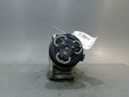 COMPRESSEUR AIR CONDITIONNE DACIA SANDERO
