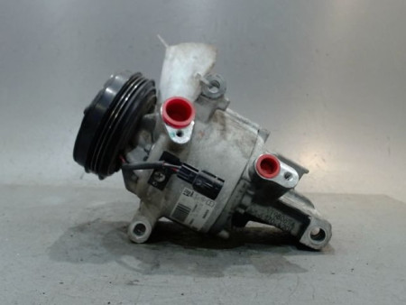 COMPRESSEUR AIR CONDITIONNE DACIA SANDERO