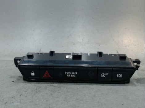 BOUTON DE WARNING DACIA JOGGER