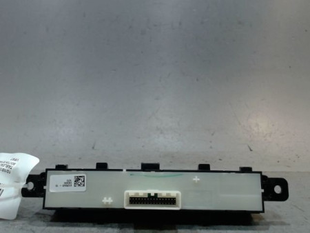BOUTON DE WARNING DACIA JOGGER