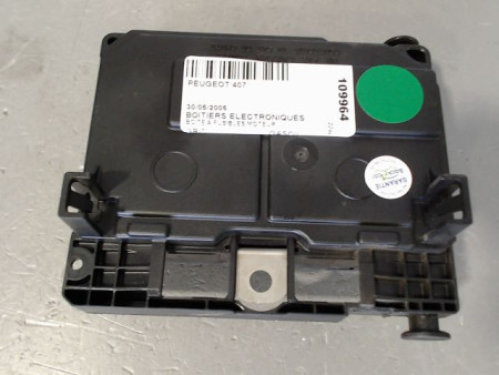 BOITE A FUSIBLES PEUGEOT 407