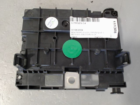 BOITE A FUSIBLES CITROEN C4