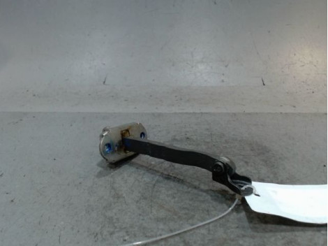 TIRANT PORTE AVANT DROIT TOYOTA YARIS