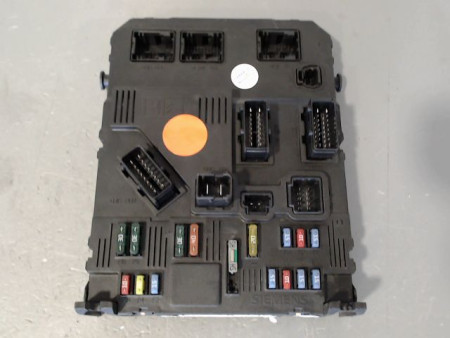 BOITIER GESTION HABITACLE PEUGEOT 206
