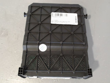 BOITIER GESTION HABITACLE PEUGEOT 206