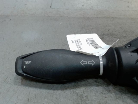 COMMANDE CLIGNOTANT FORD FIESTA