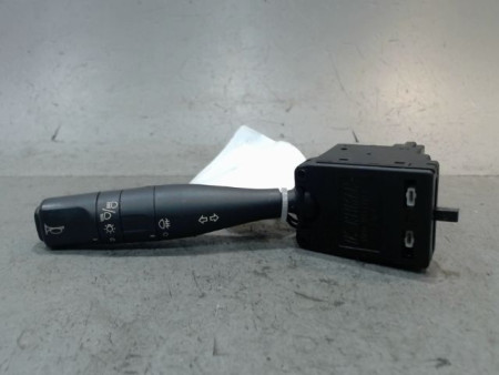 COMMANDE CLIGNOTANT PEUGEOT 106