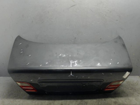 COFFRE ARRIERE MERCEDES E320