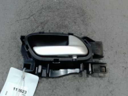 POIGNEE INTERIEURE PORTE AVANT DROIT CITROEN BERLINGO
