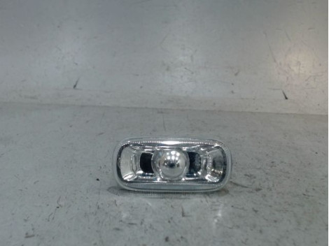 REPETITEUR AILE GAUCHE AUDI A3