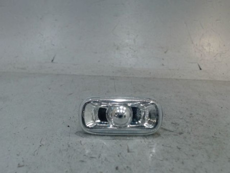REPETITEUR AILE GAUCHE AUDI A3