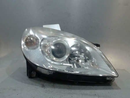 PHARE DROIT MERCEDES CLASSE B