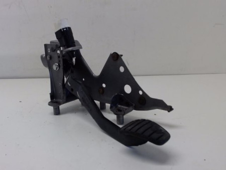 PEDALE DE FREIN RENAULT CLIO III 2010-