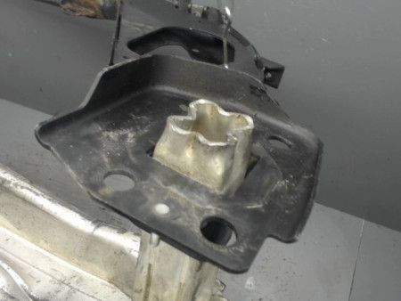 RENFORT PARE-CHOC AVANT AUDI A6