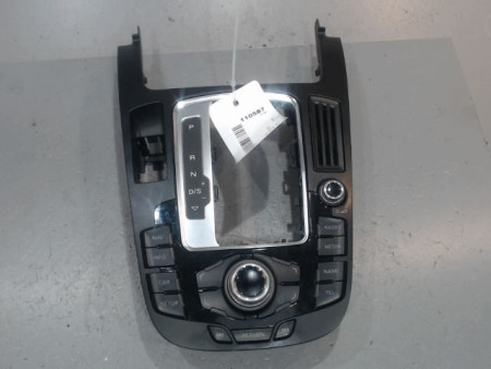 COMMANDE GPS AUDI A4