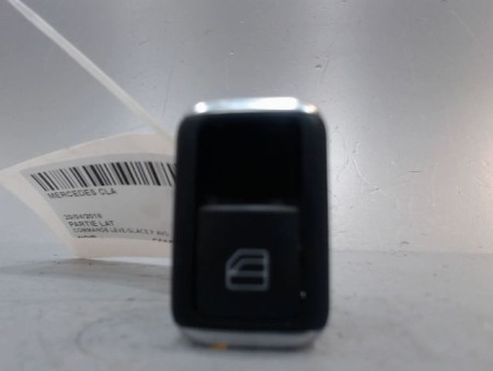 COMMANDE LEVE-GLACE PORTE AVD MERCEDES CLA