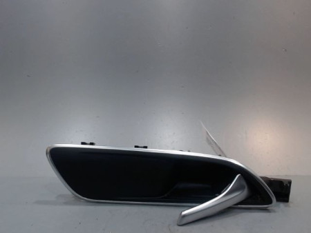 POIGNEE INTERIEURE PORTE AVANT DROIT MERCEDES CLA