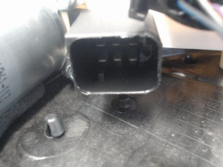 MECANISME+MOTEUR LEVE-GLACE AVANT GAUCHE MERCEDES CLA