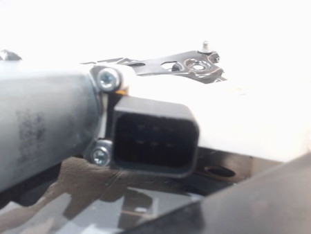 MECANISME+MOTEUR LEVE-GLACE ARRIERE DROIT MERCEDES CLA