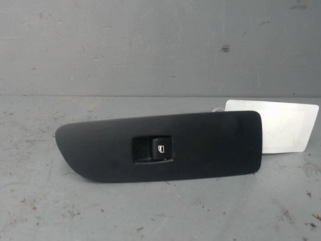 COMMANDE LEVE-GLACE PORTE AVD B.M.W. SERIE 1
