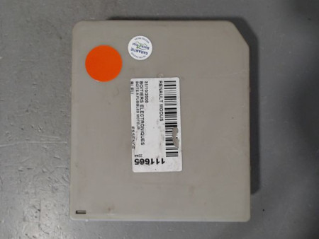 BOITE A FUSIBLES RENAULT MODUS