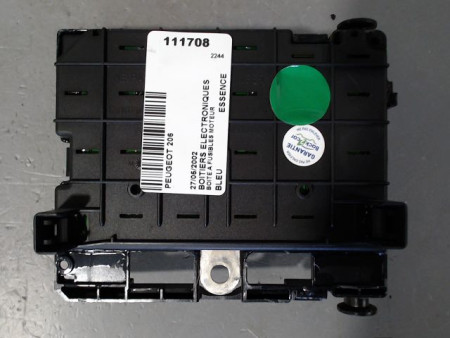 BOITE A FUSIBLES PEUGEOT 206