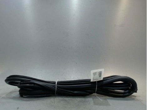 JOINT PORTE AVANT DROIT TOYOTA YARIS