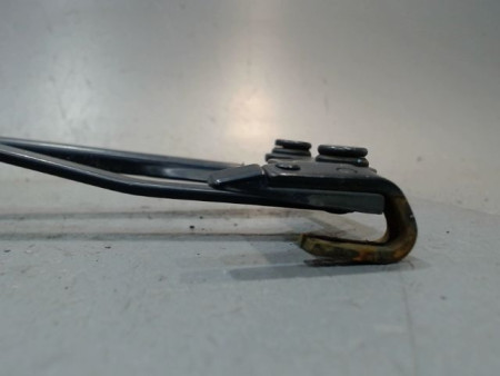 BRAS ESSUIE-GLACE AVANT TOYOTA YARIS