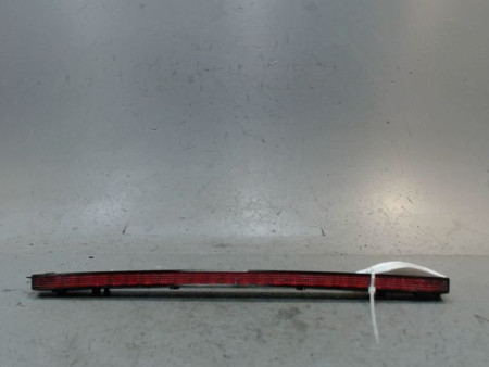 FEUX STOP SUPPLEMENTAIRE SKODA OCTAVIA
