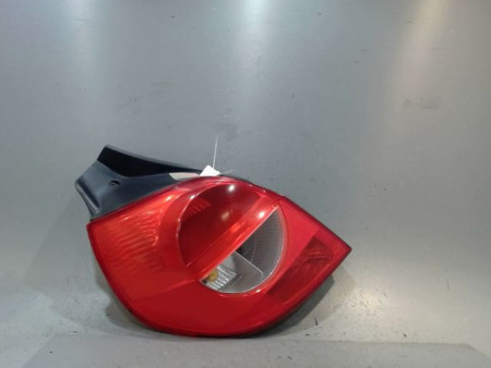 FEU ARRIERE GAUCHE  RENAULT CLIO