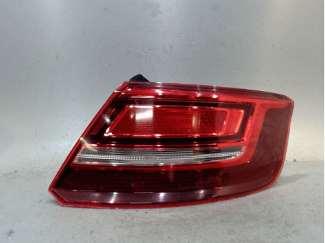 FEU ARRIERE DROIT AUDI A3