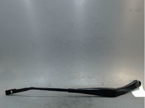 BRAS ESSUIE-GLACE AVANT GAUCHE AUDI A3