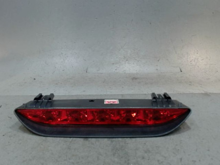 FEUX STOP SUPPLEMENTAIRE CHEVROLET AVEO