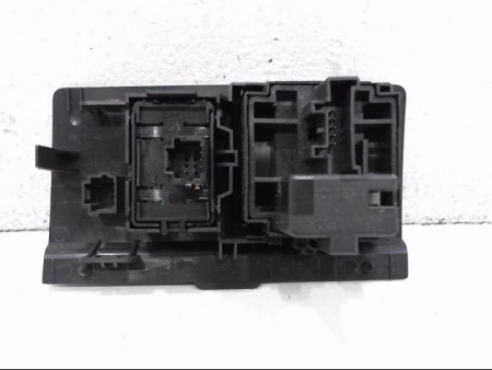 INTERIEUR COMMANDE PHARES RENAULT LAGUNA III 2009-