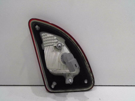 FEU ARRIERE INTERIEUR DROIT RENAULT TWINGO