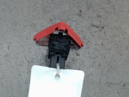 BOUTON DE WARNING RENAULT KOLEOS