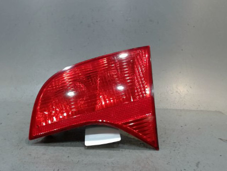 FEU ARRIERE INTERIEUR DROIT AUDI A4