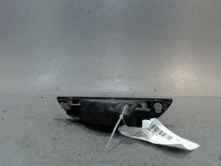 FEU BROUILLARD CENTRAL ARRIERE NISSAN NOTE